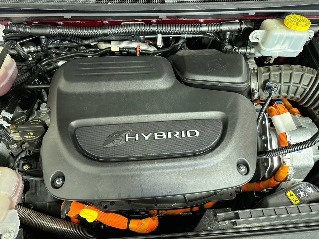 Used 2020 Chrysler Pacifica Limited FWD image 41