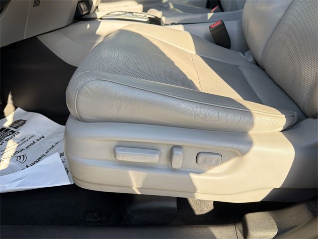 Used 2019 Honda Pilot Elite image 12