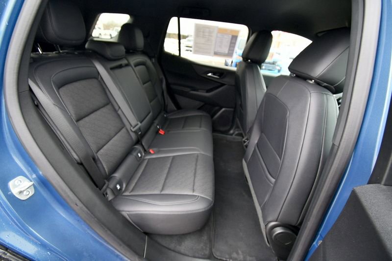 Used 2026 Chevrolet Equinox LT w/ Convenience Package II AWD/4WD image 19