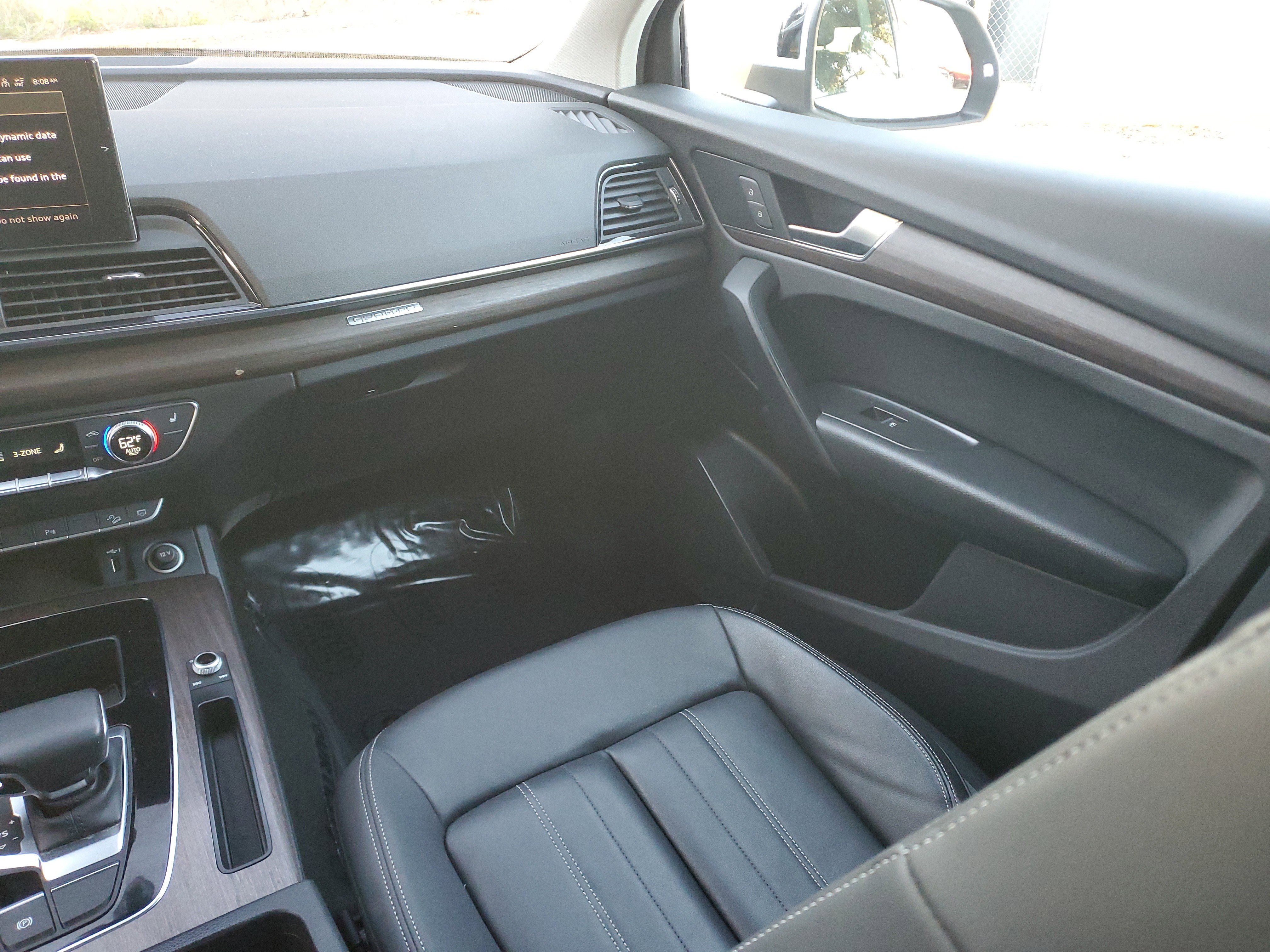 Used 2021 Audi Q5 Premium image 16