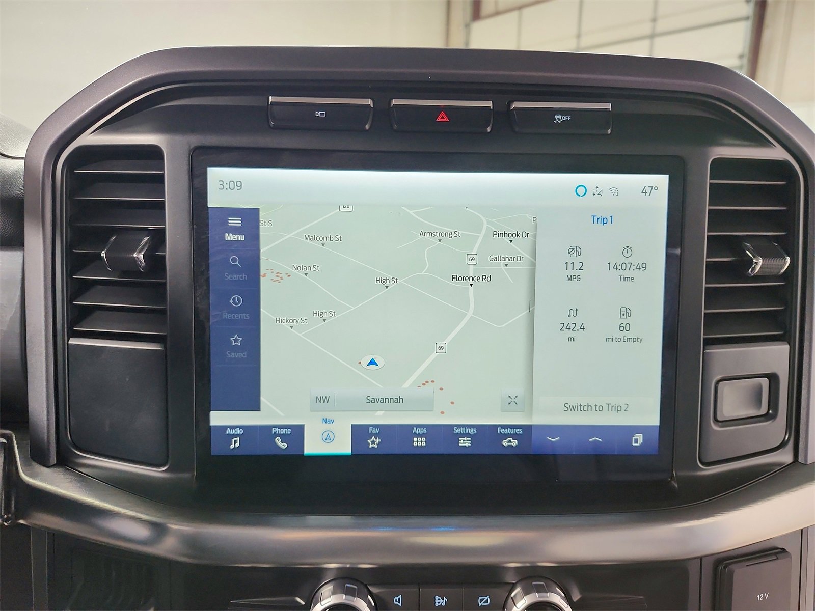 Used 2023 Ford F150 Lariat image 30