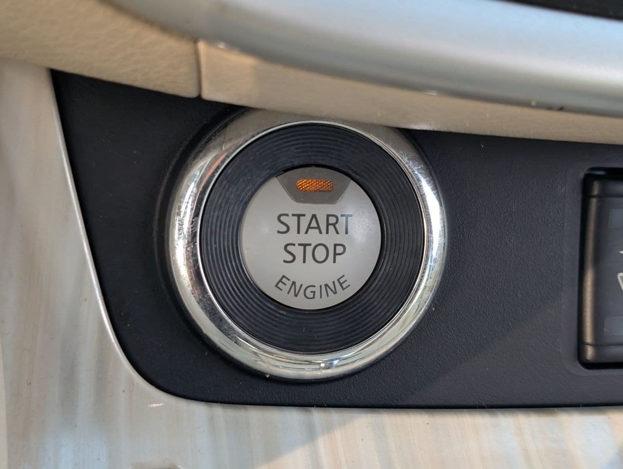 Used 2017 Nissan Murano SL FWD image 18