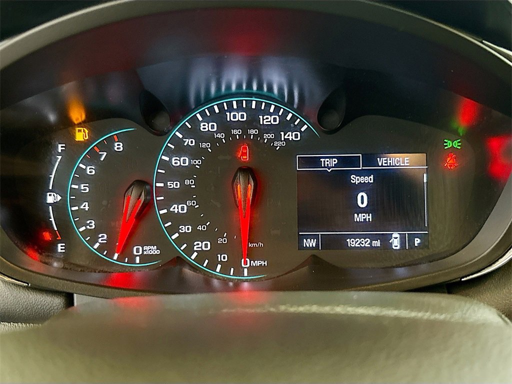 Used 2020 Chevrolet Trax LT w/ LT Convenience Package image 12