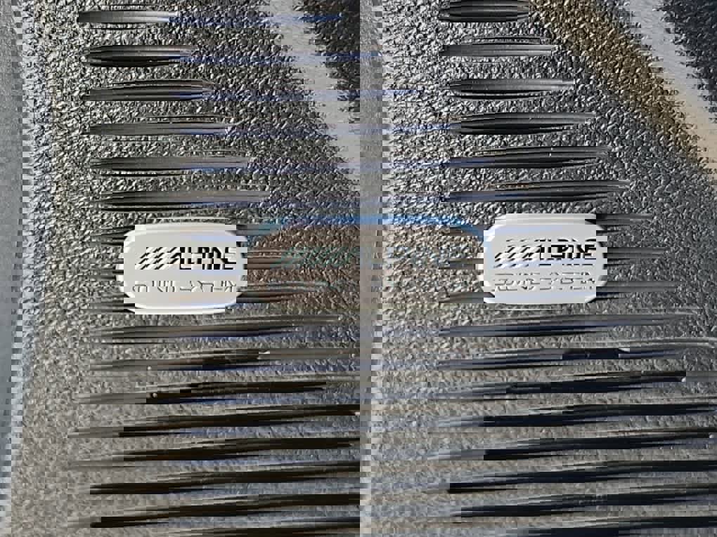 Used 2023 Dodge Challenger SXT w/ Blacktop Package image 16