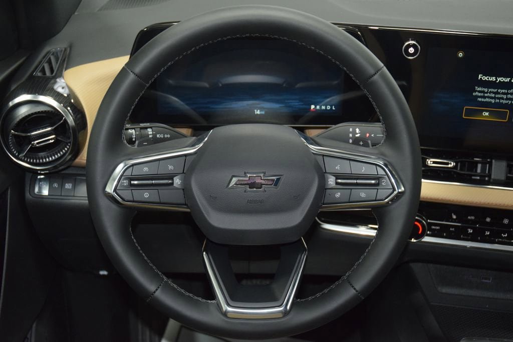 New 2026 Chevrolet Equinox ACTIV FWD image 38