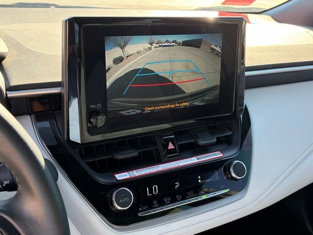 Used 2025 Toyota Corolla SE image 14