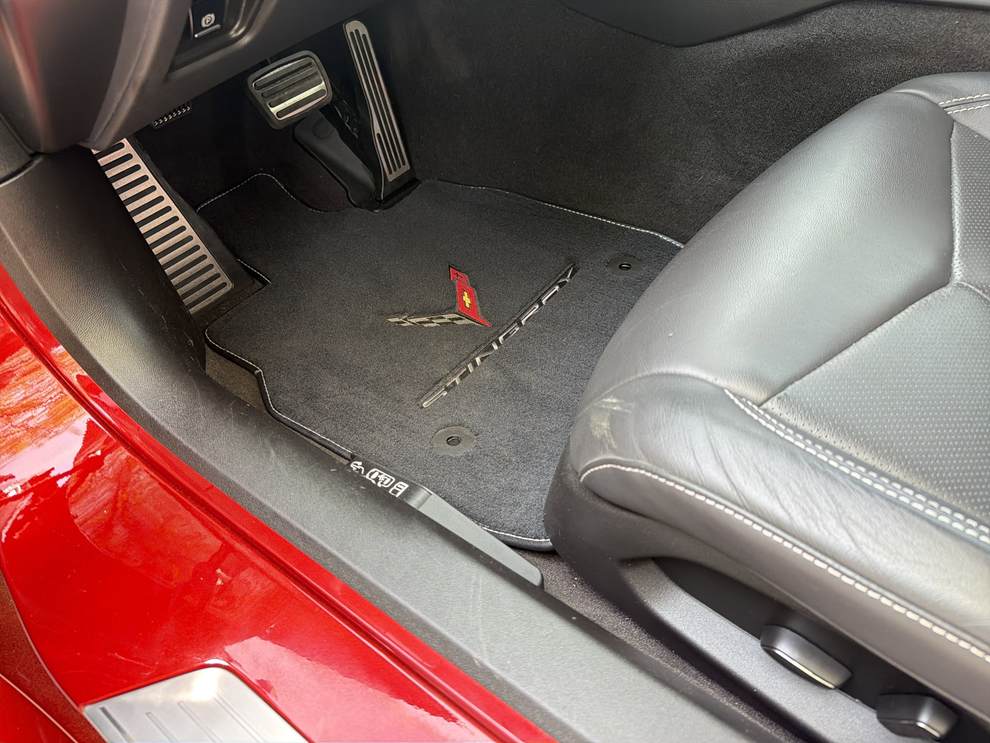 Used 2024 Chevrolet Corvette Stingray Coupe w/ 1LT image 19