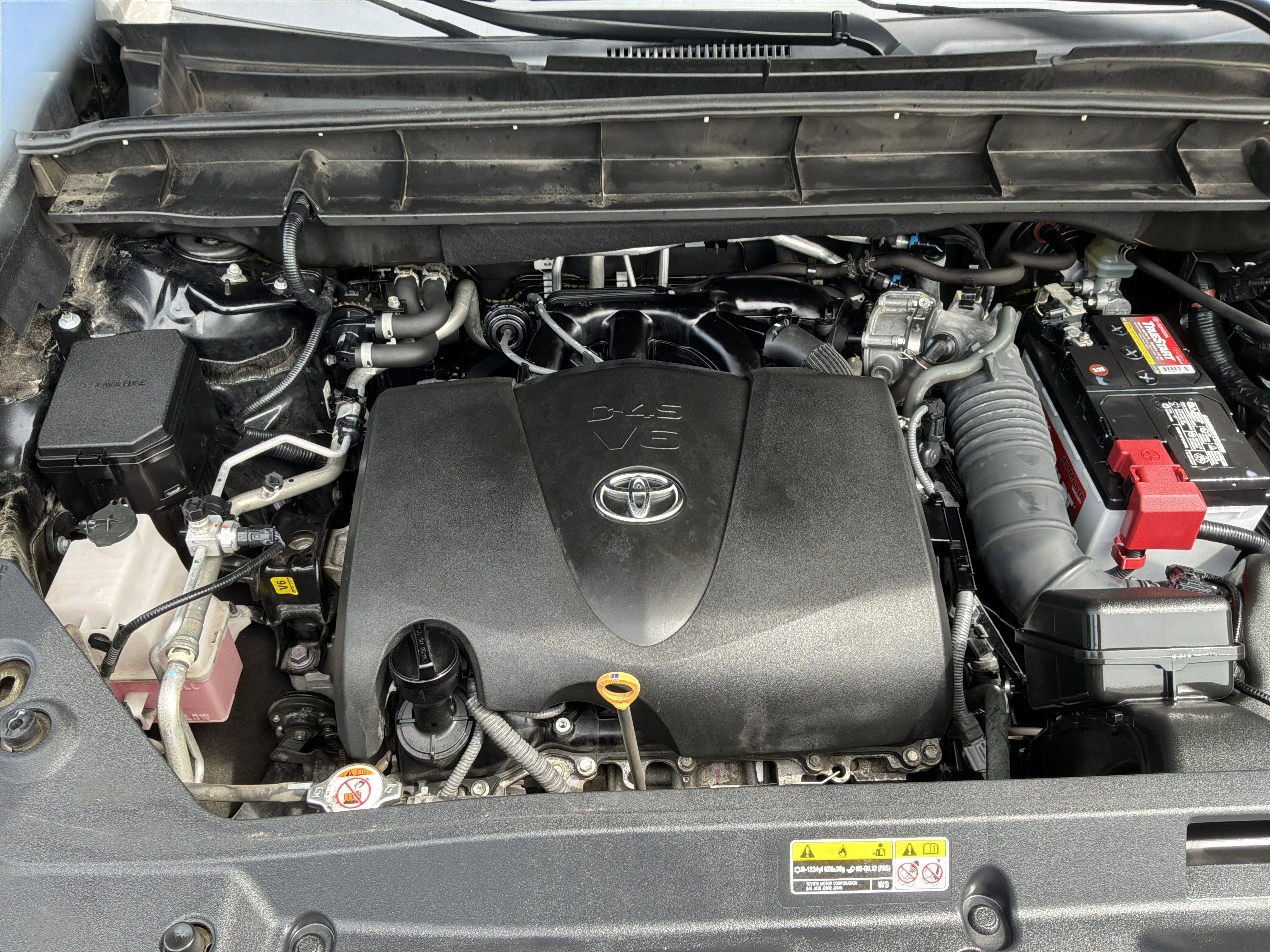 Used 2022 Toyota Highlander XSE FWD image 35