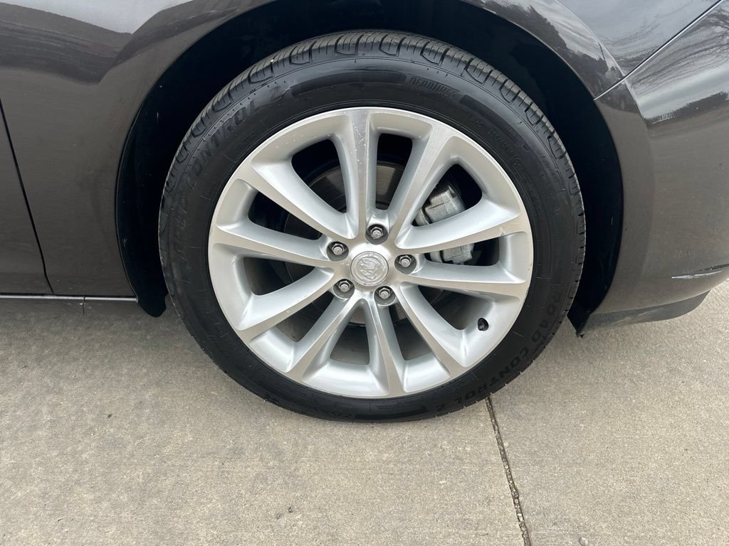 Certified 2013 Buick Verano Convenience FWD image 35