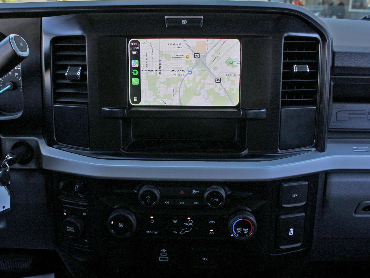 Used 2025 Ford F350 XL w/ XL Chrome Package image 29