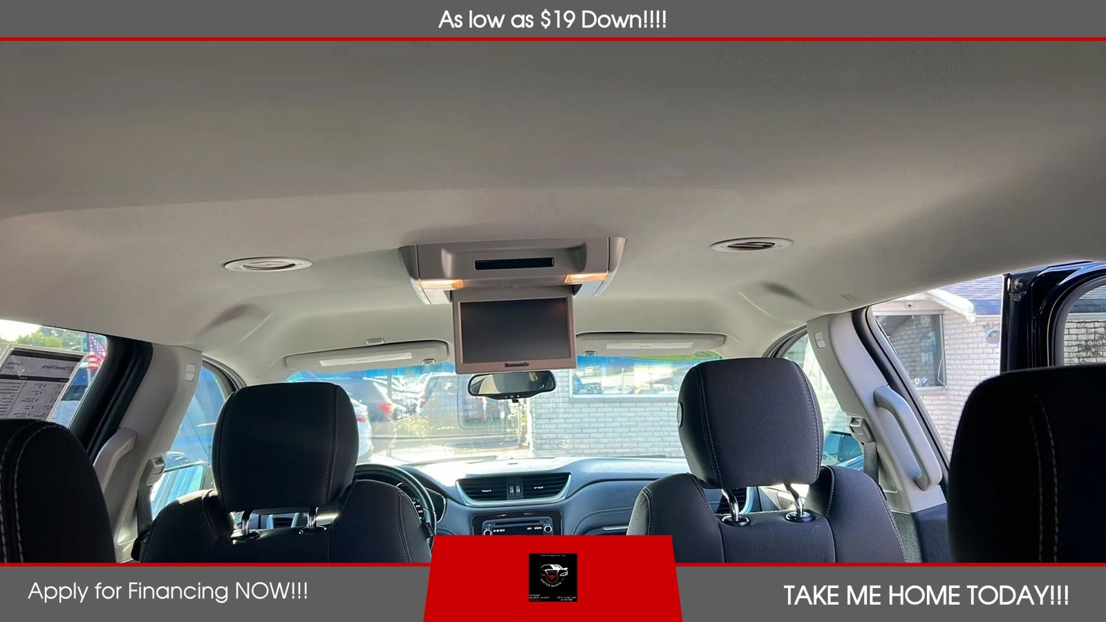 Used 2017 Chevrolet Traverse LT w/ Traveler's Package FWD image 14