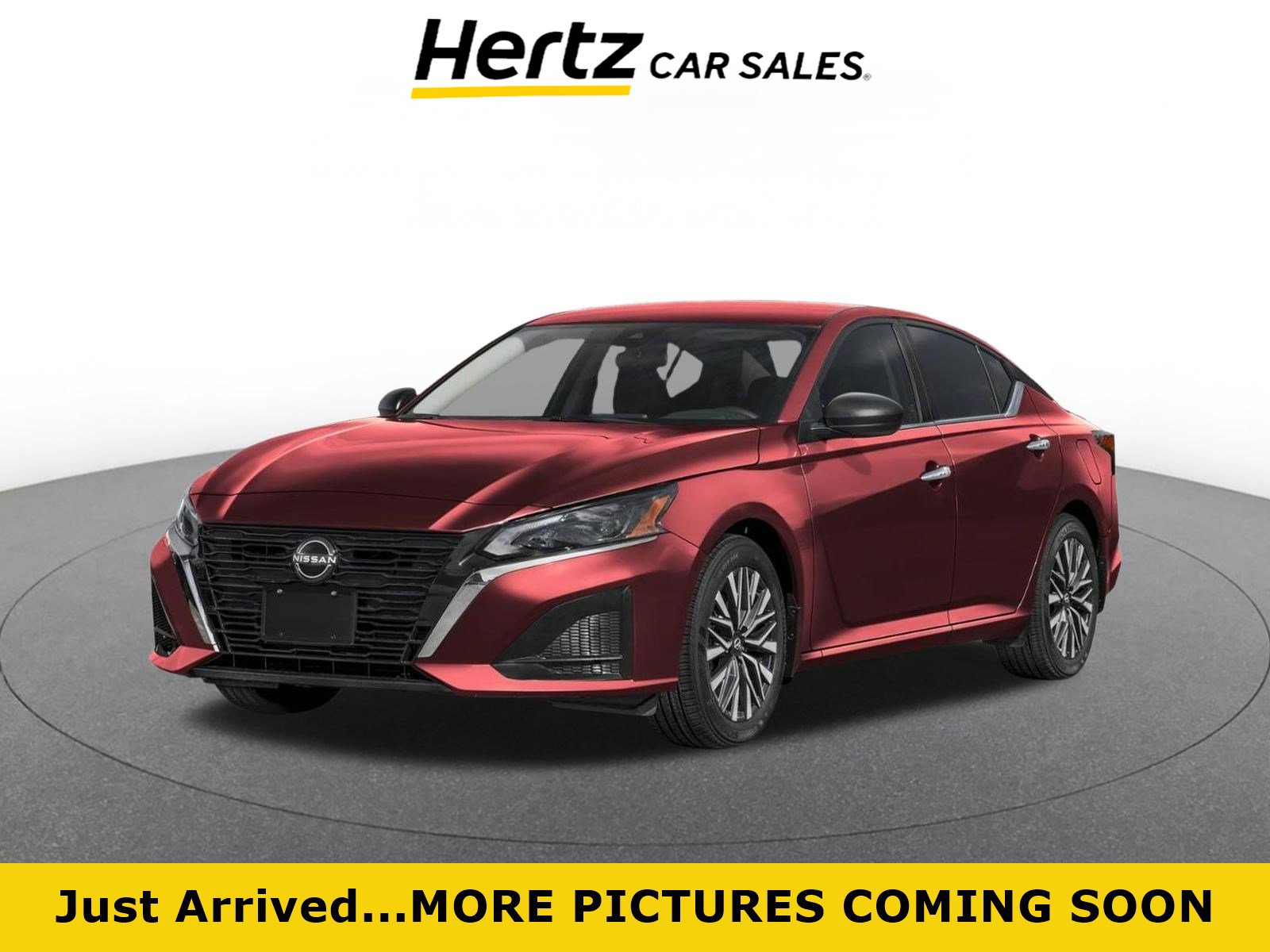 Used 2025 Nissan Altima 2.5 SV FWD image 1