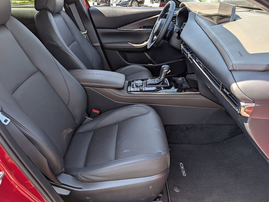 Certified 2025 MAZDA CX-30 2.5 Turbo w/ Premium Package image 18