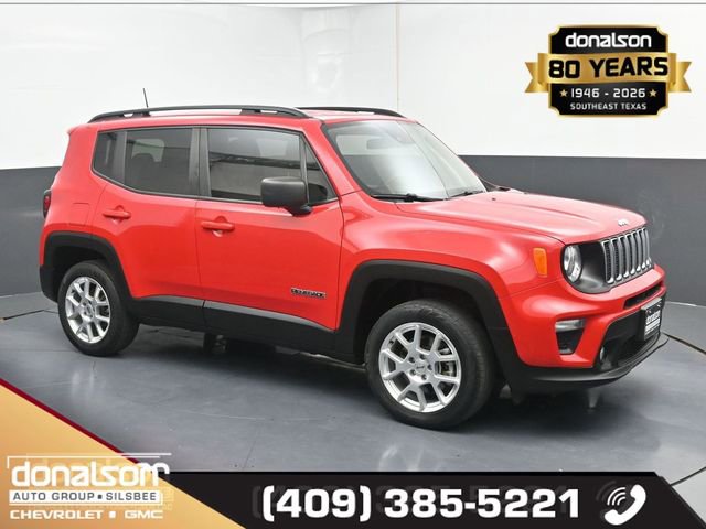 Used 2022 Jeep Renegade Latitude image 1