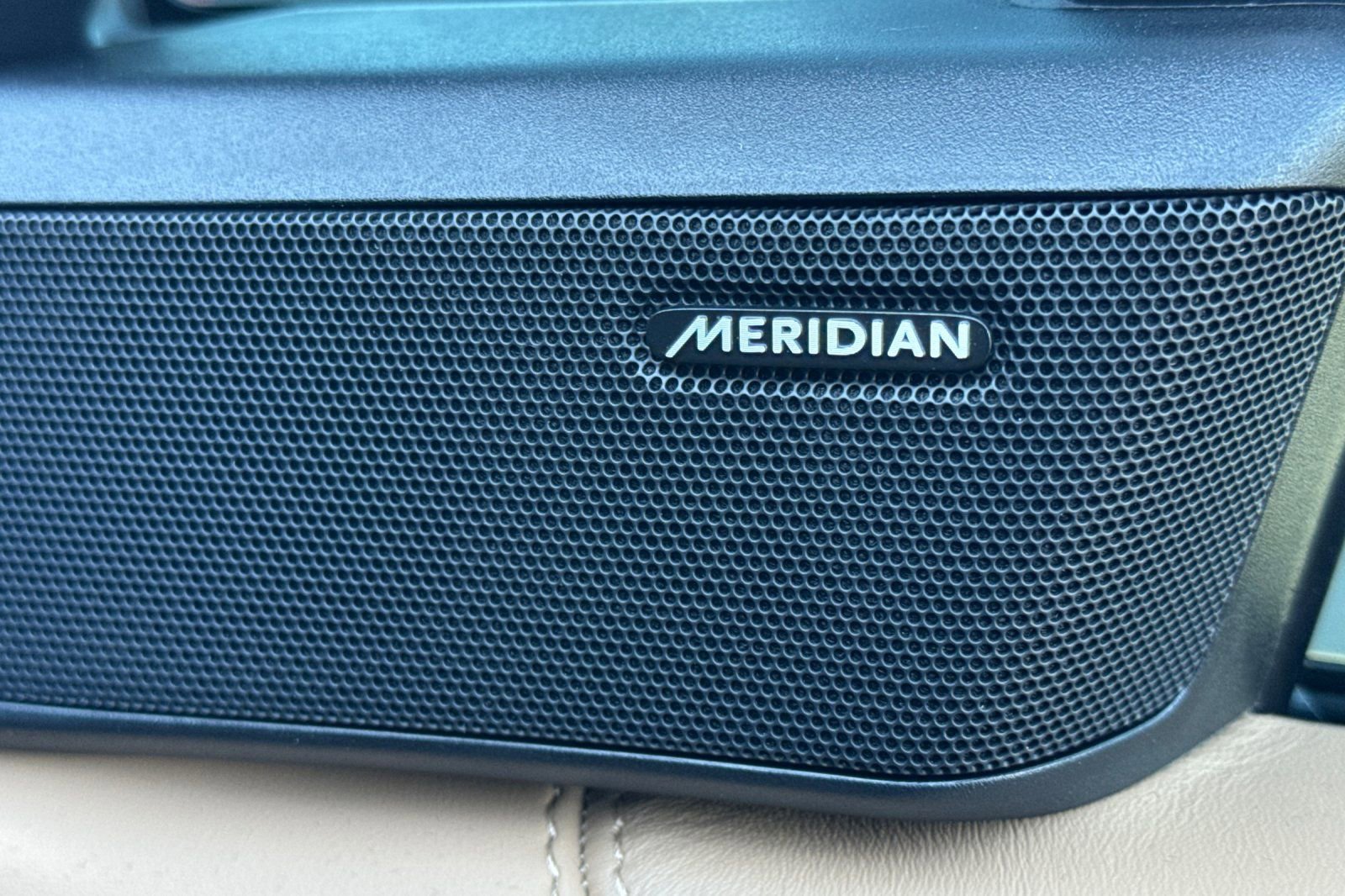 Certified 2023 Land Rover Range Rover SE image 20