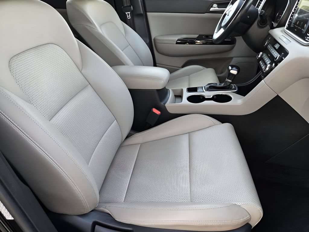 Used 2021 Kia Sportage EX FWD image 13