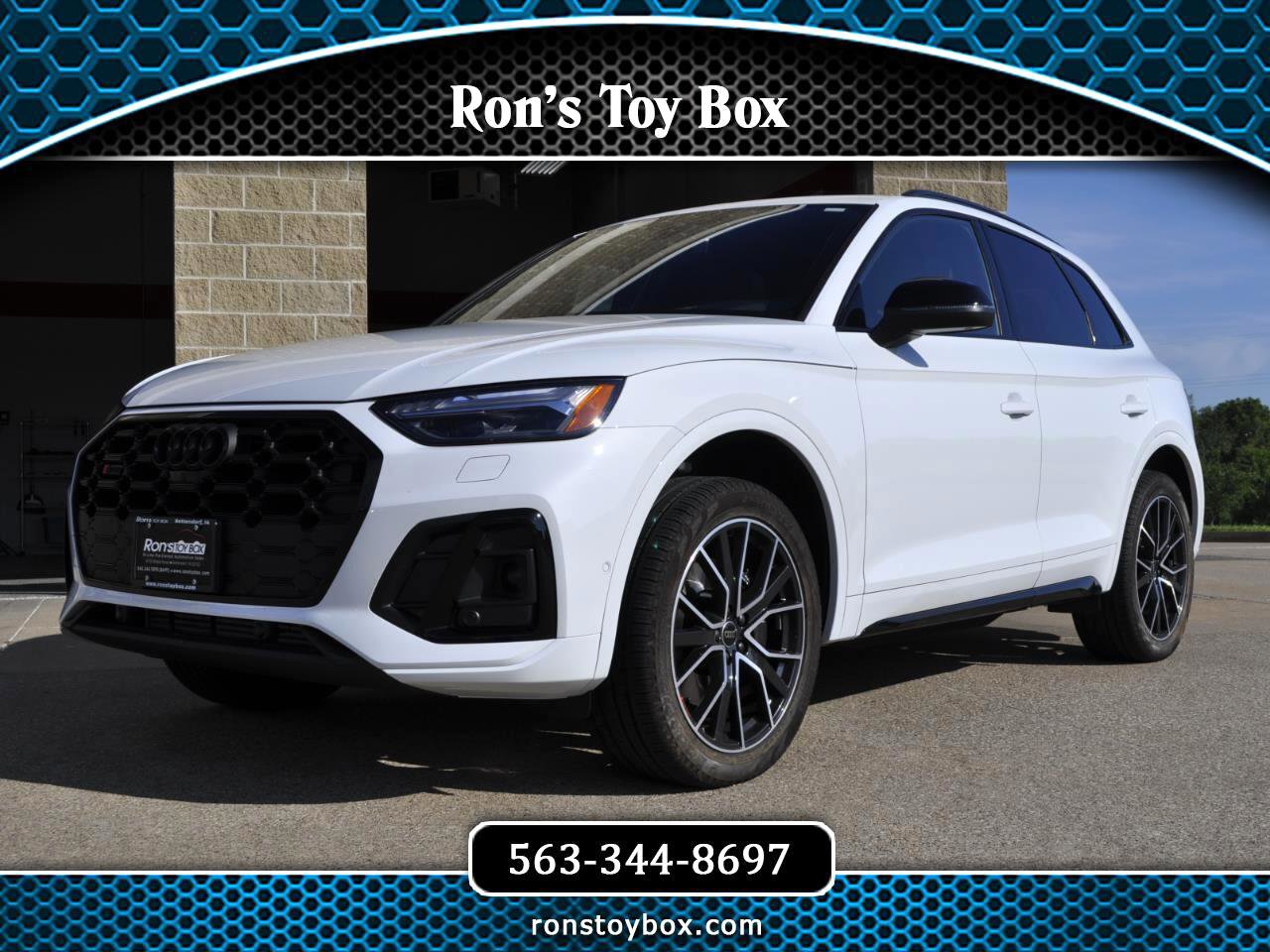 Used 2024 Audi SQ5 Prestige image 1