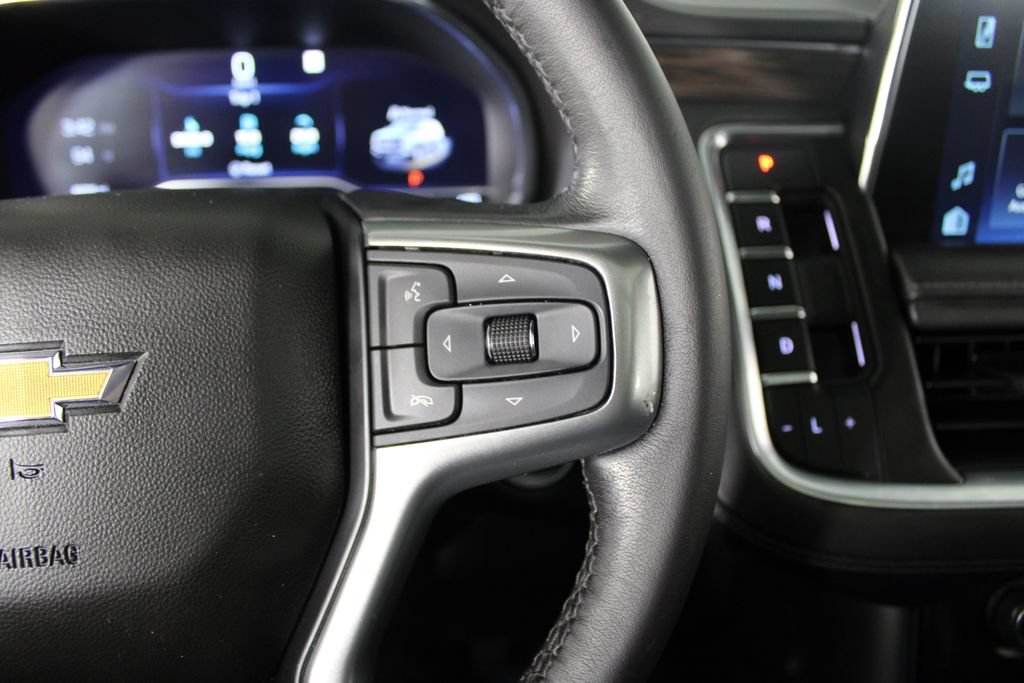 Used 2022 Chevrolet Tahoe LT w/ LT Signature Plus Package RWD image 31