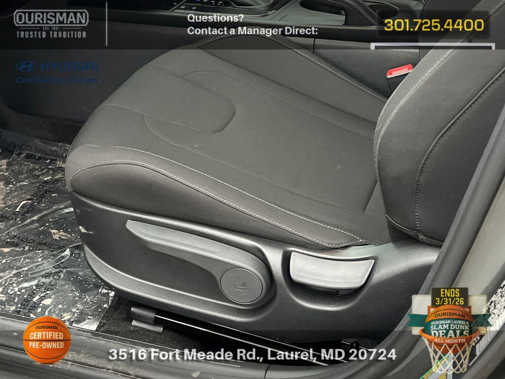 Used 2025 Hyundai Elantra Sport image 7
