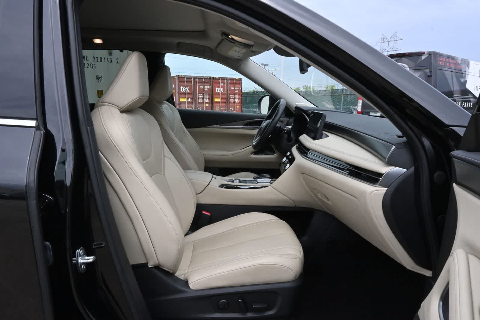Certified 2023 INFINITI QX60 Luxe w/ Performance Audio Package AWD/4WD image 24