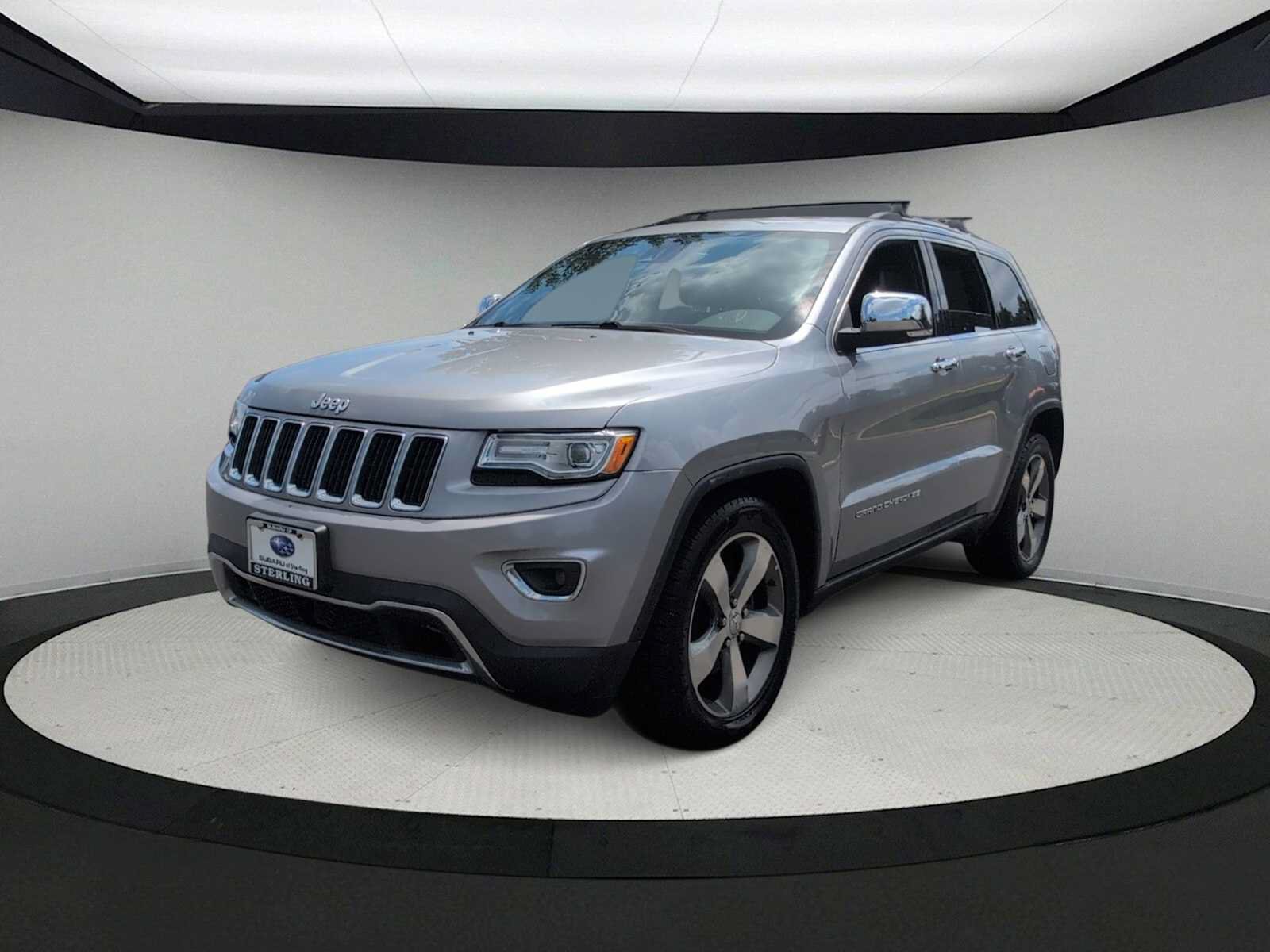 Used 2015 Jeep Grand Cherokee Limited w/ Luxury Group II AWD/4WD image 4