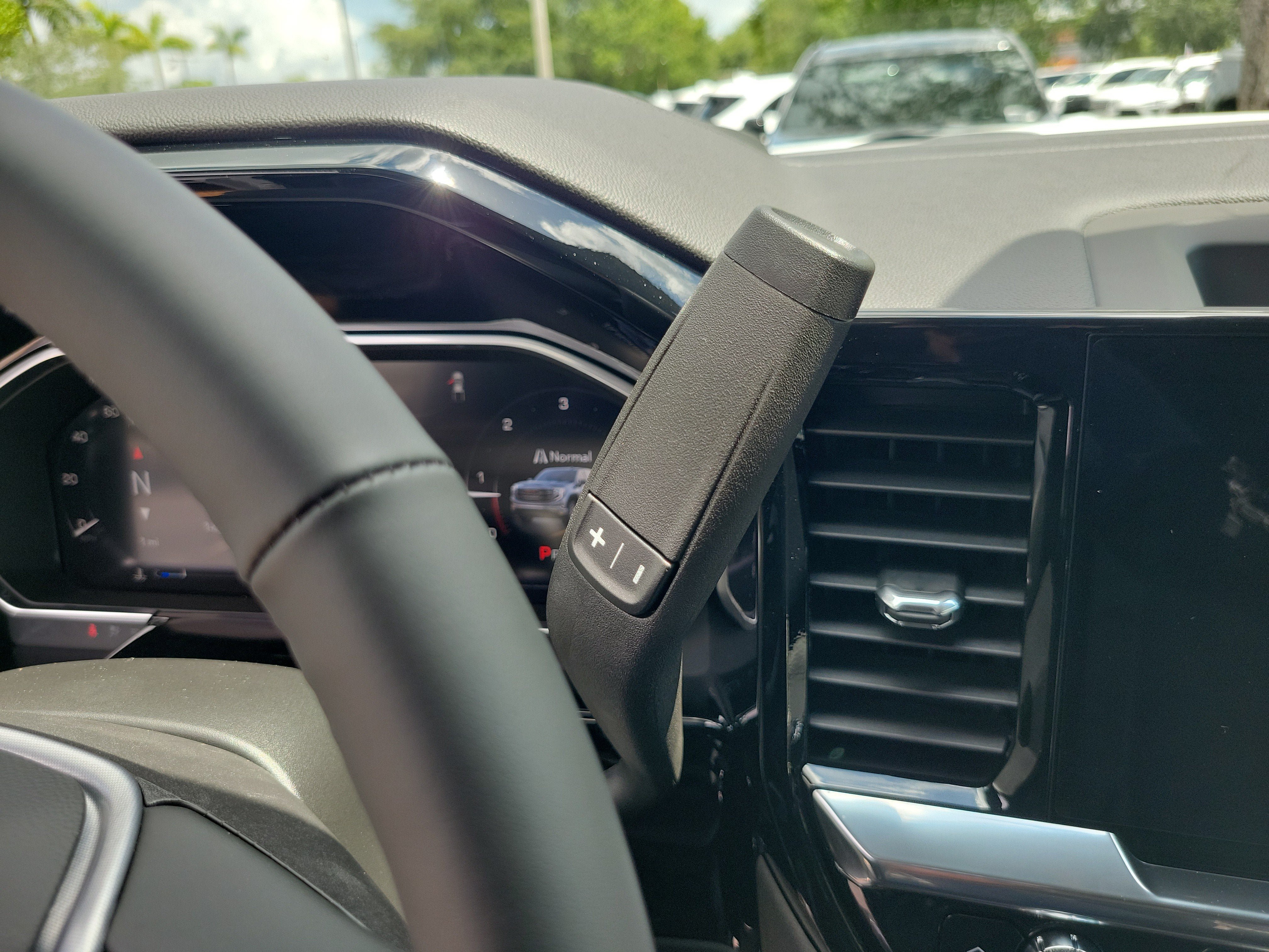 New 2026 GMC Sierra 1500 Elevation AWD/4WD image 11