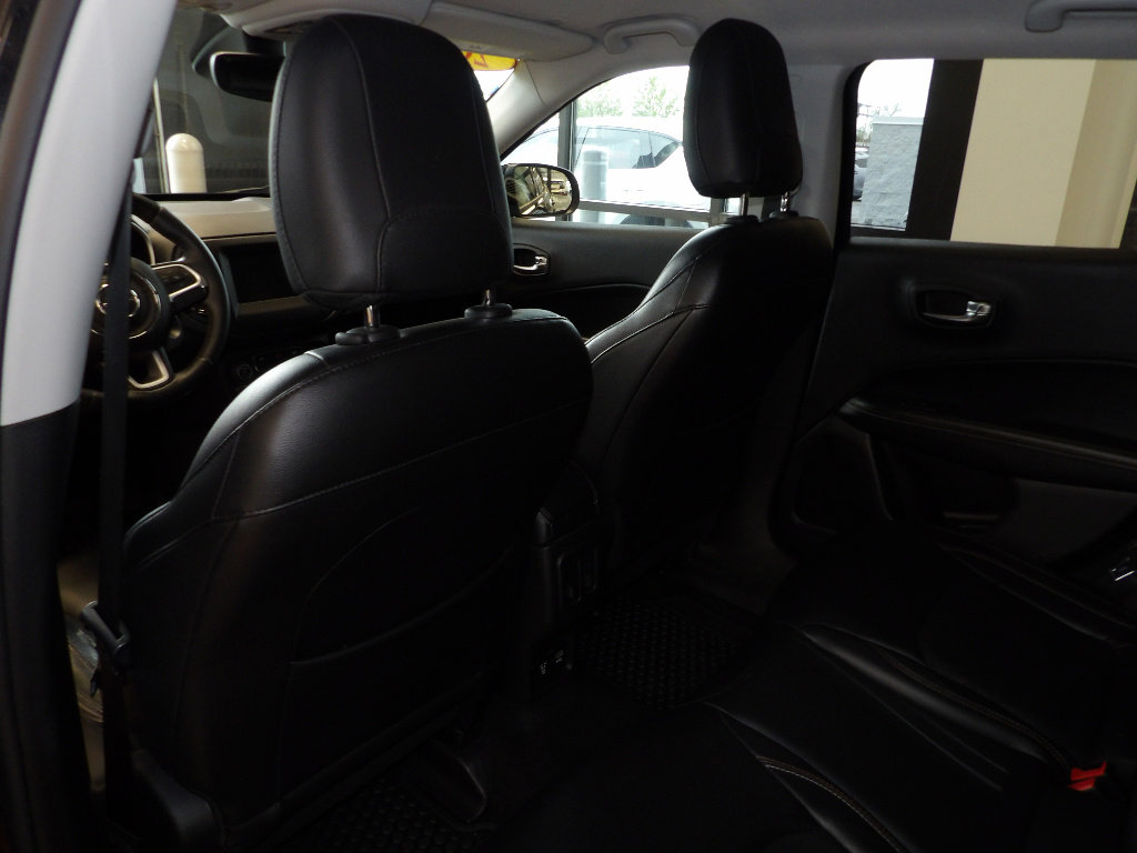 Used 2018 Jeep Compass Latitude w/ Popular Equipment Group AWD/4WD image 21