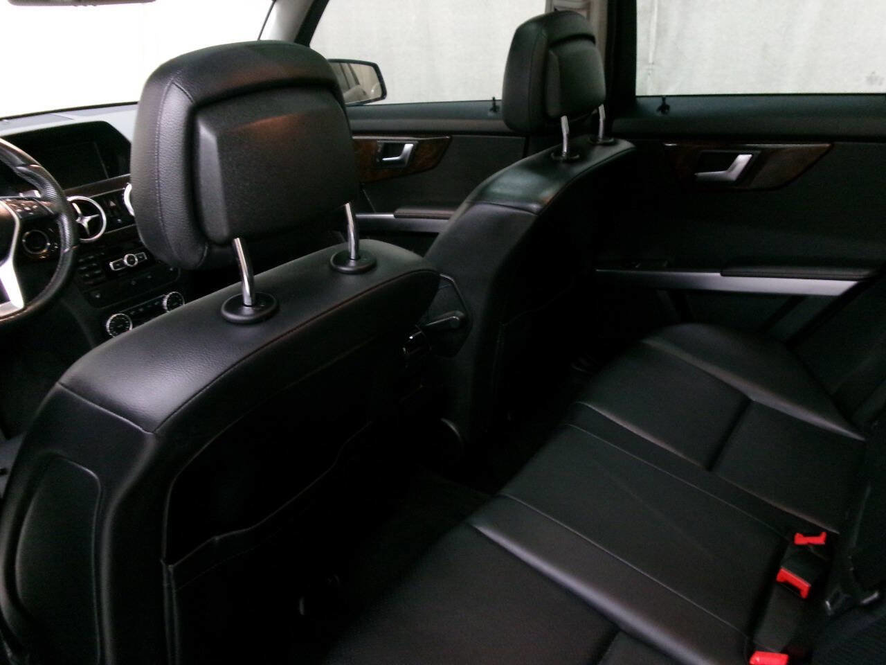 Used 2015 Mercedes-Benz GLK 350 4MATIC image 16