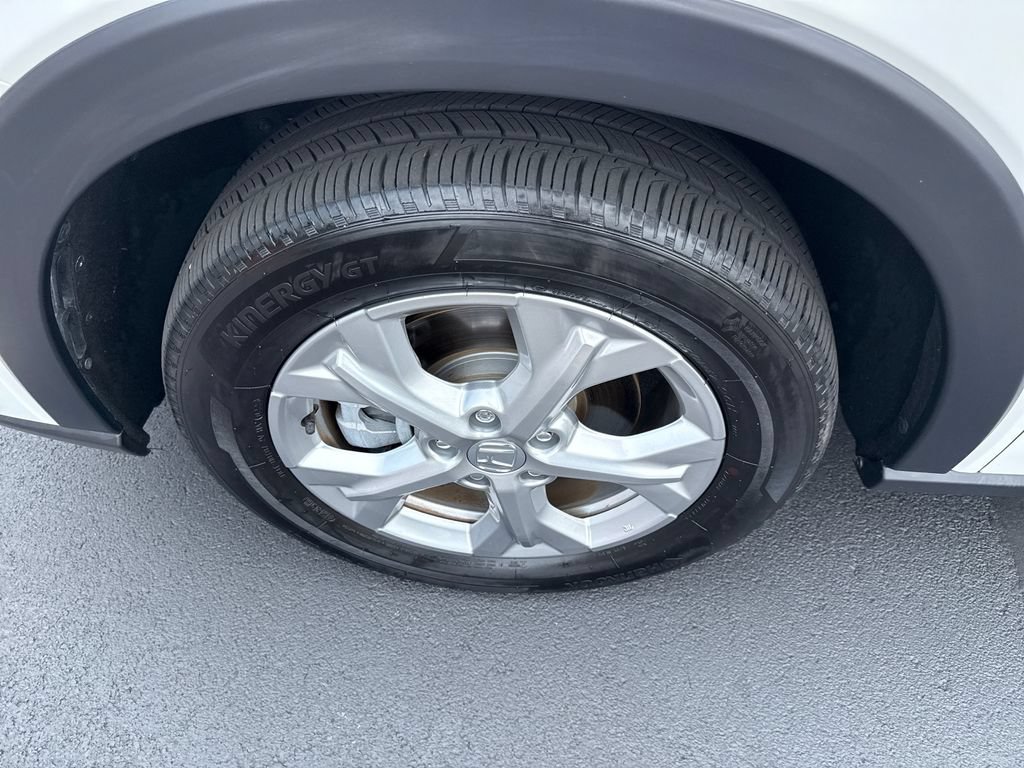 Certified 2025 Honda HR-V LX image 37