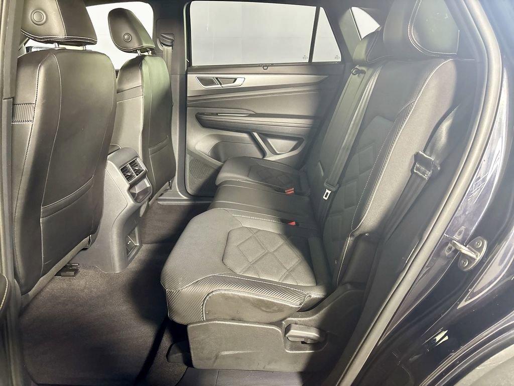 Certified 2024 Volkswagen Atlas Cross Sport SE image 19