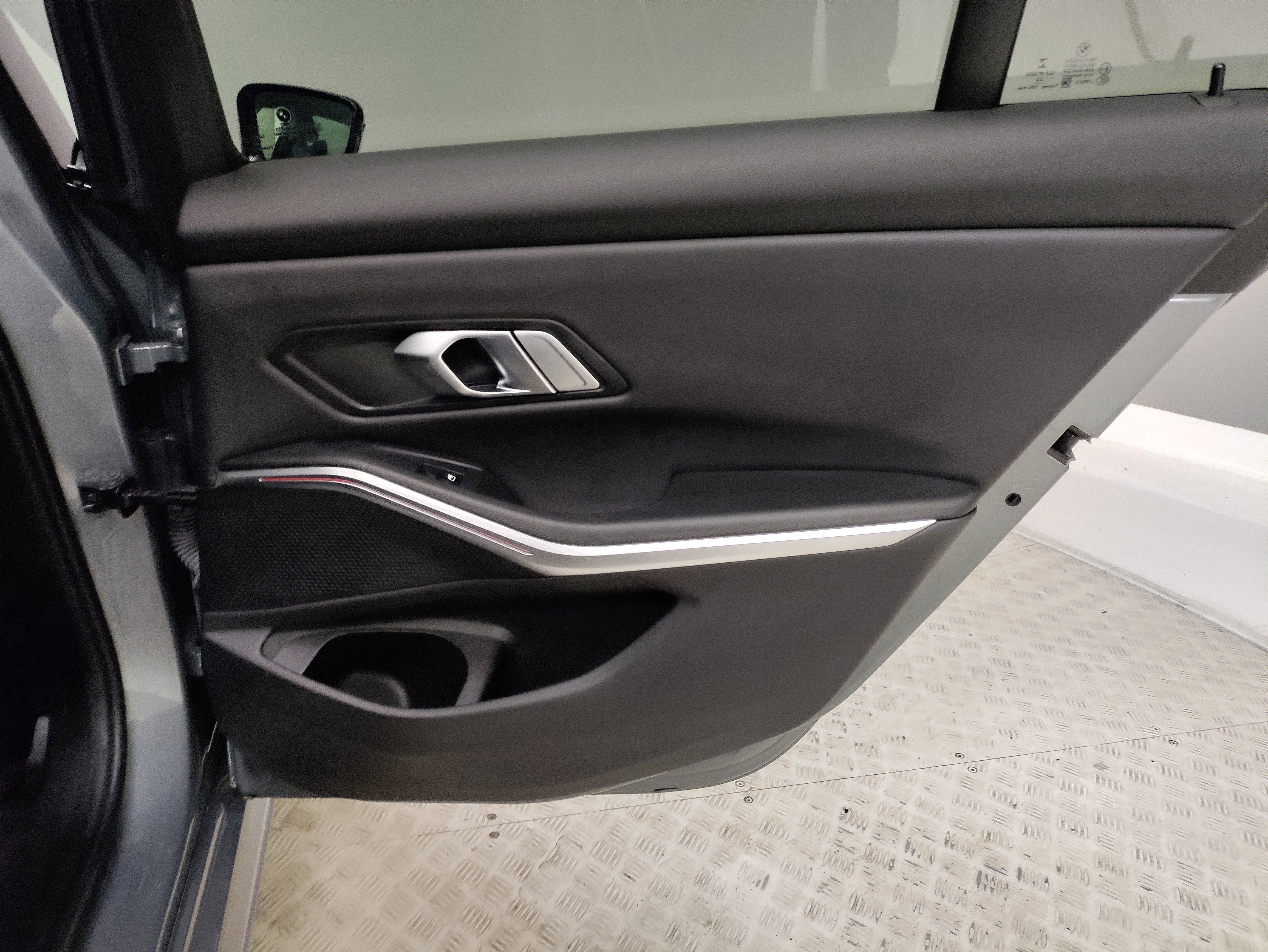 Certified 2023 BMW 330i Sedan w/ M Sport Package image 27