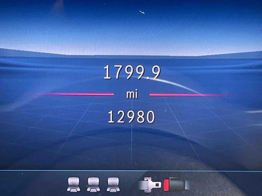 Used 2025 Mercedes-Benz C 300 Sedan image 23