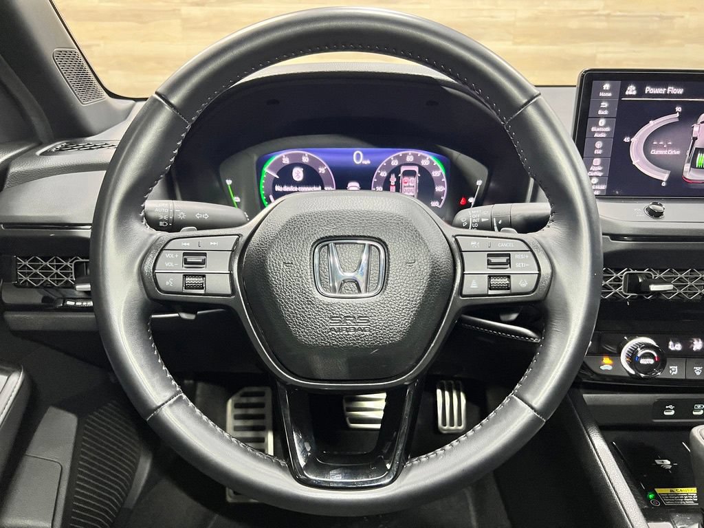 Used 2025 Honda Accord Sport image 4