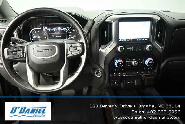 Used 2020 GMC Sierra 1500 Denali w/ Denali Premium Package AWD/4WD image 26