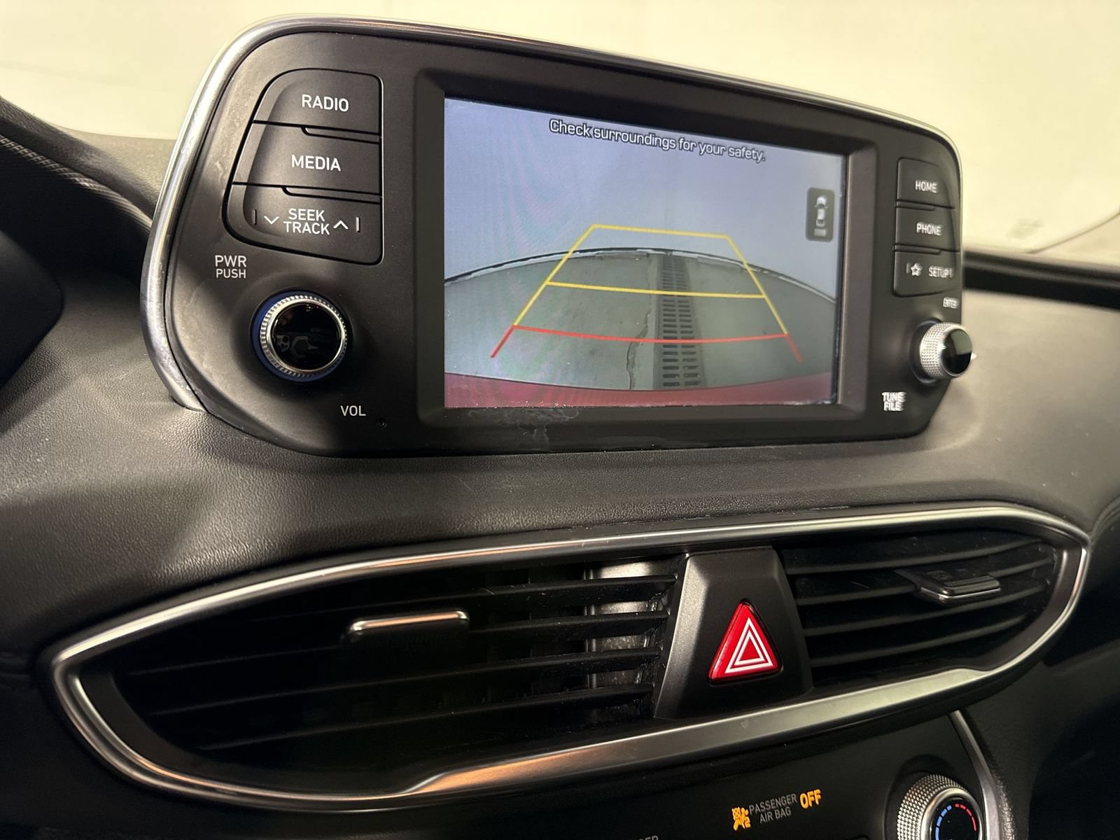 Used 2019 Hyundai Santa Fe SE AWD/4WD image 8