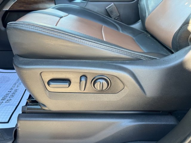 Used 2022 Chevrolet Silverado 2500 High Country w/ Safety Package II image 13