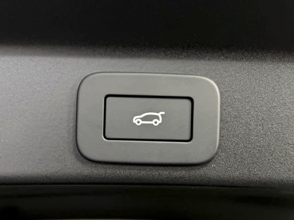New 2026 Jaguar F-PACE R-Dynamic S AWD/4WD image 15