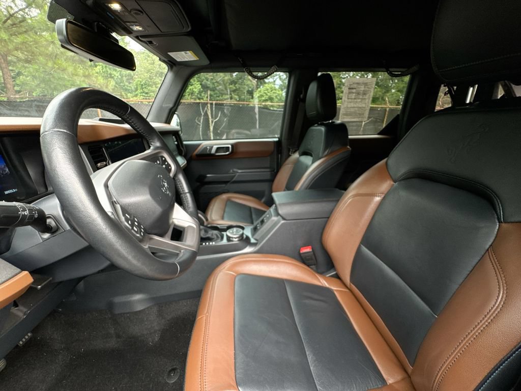 Used 2024 Ford Bronco Outer Banks AWD/4WD image 13