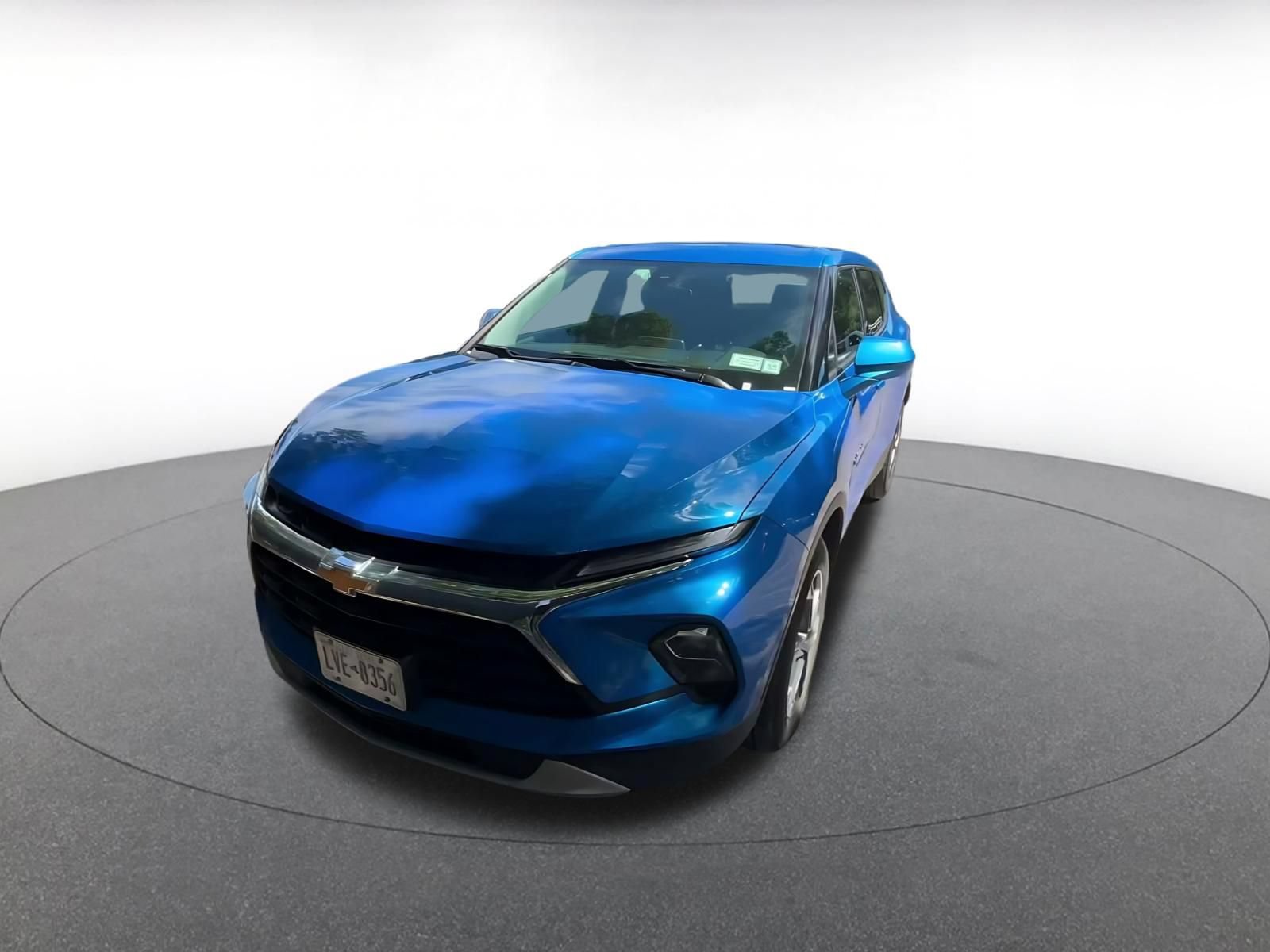 Used 2025 Chevrolet Blazer LT FWD image 6