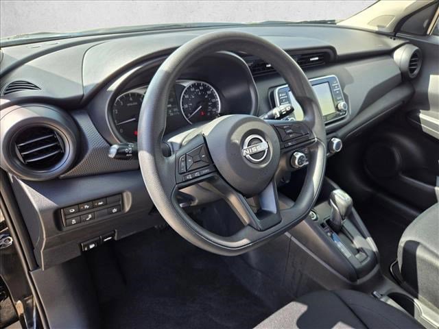 Used 2023 Nissan Kicks S FWD image 10