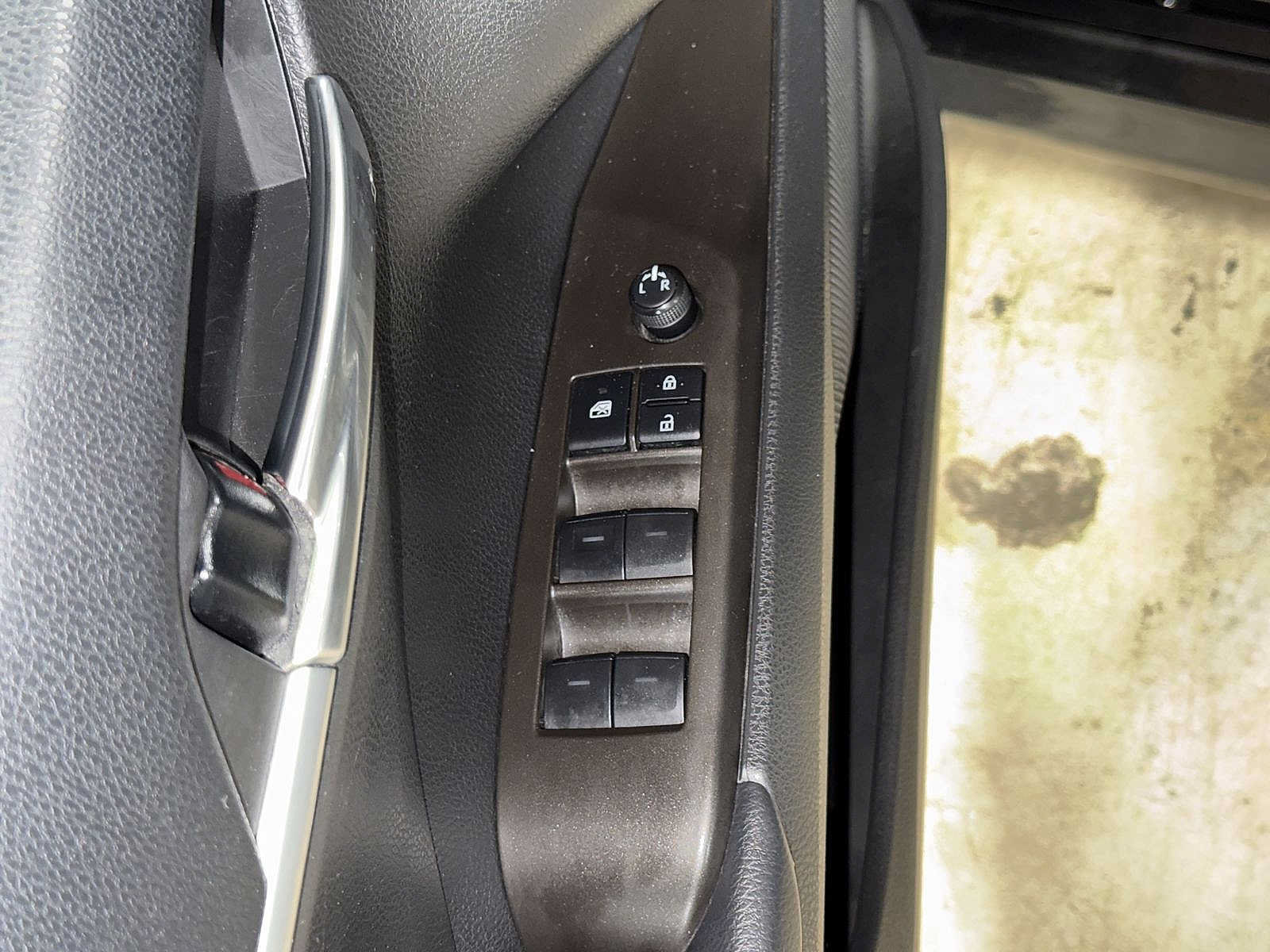 Certified 2022 Toyota Camry LE FWD image 23