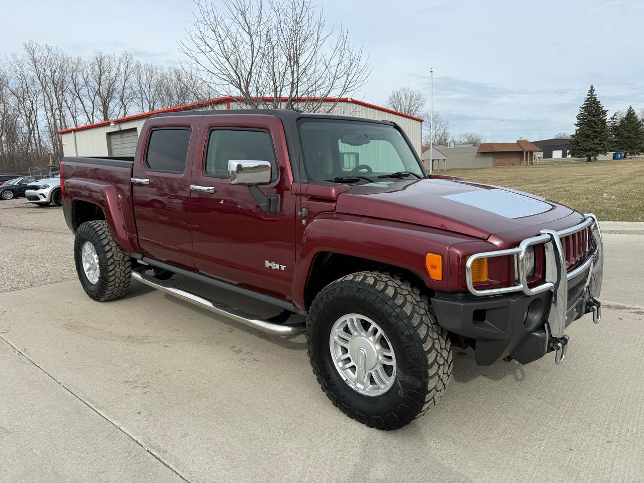 Used 2009 HUMMER H3T Alpha image 3