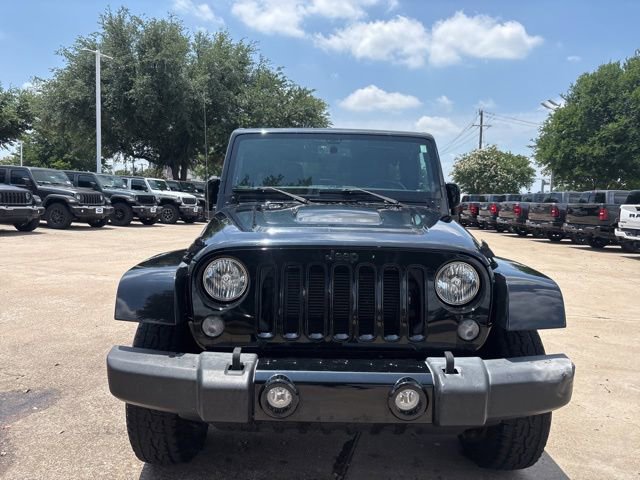 Used 2015 Jeep Wrangler Unlimited Sahara AWD/4WD image 2