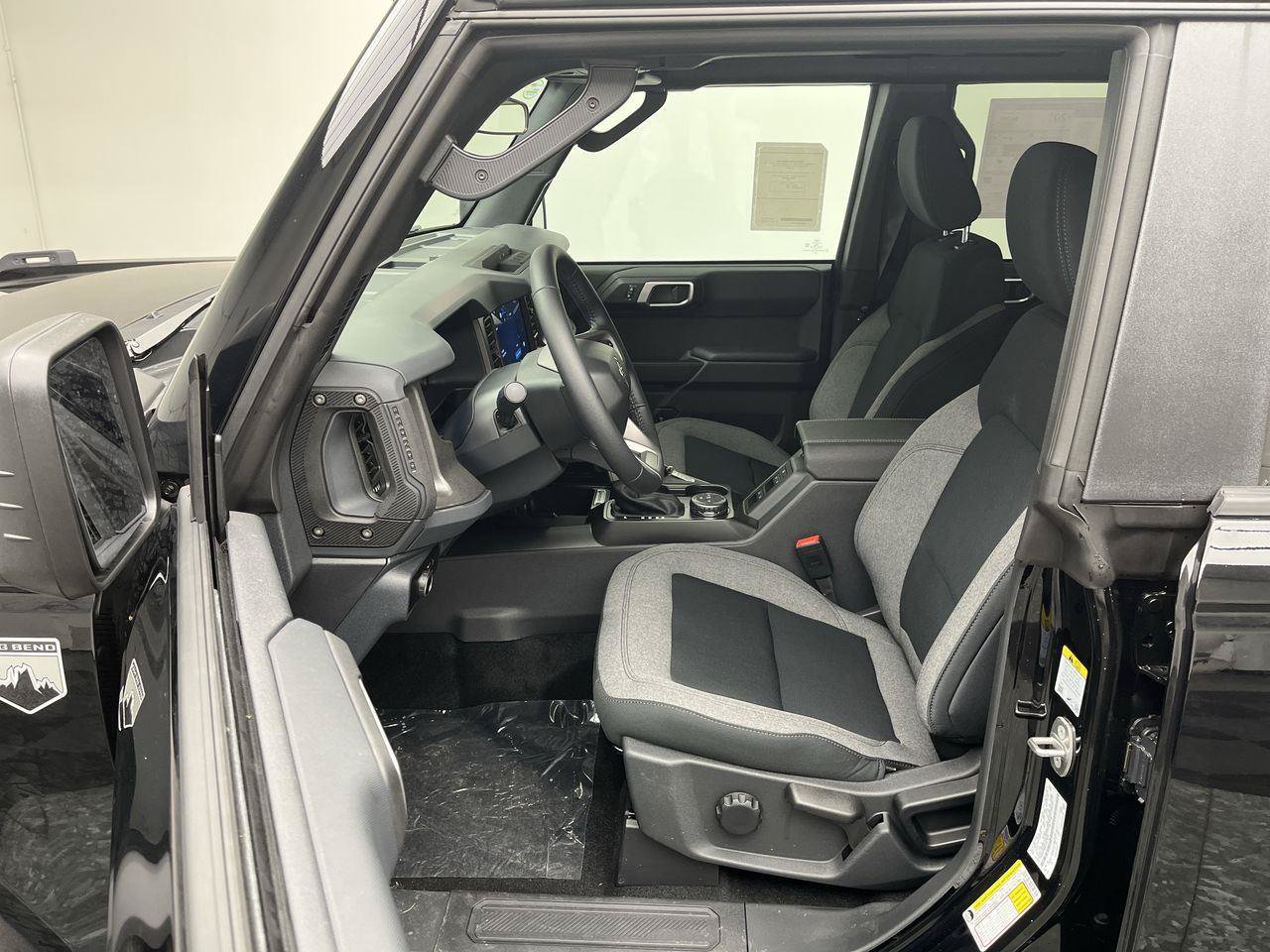 Used 2026 Ford Bronco Big Bend AWD/4WD image 3