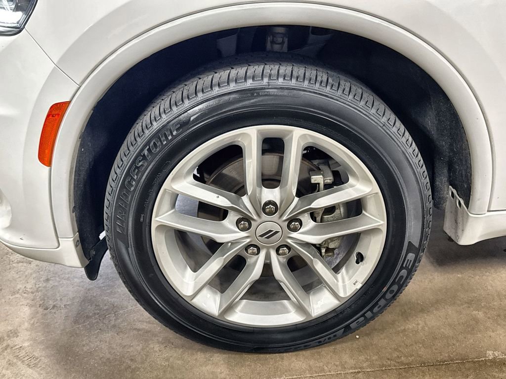 Used 2025 Dodge Durango GT image 33