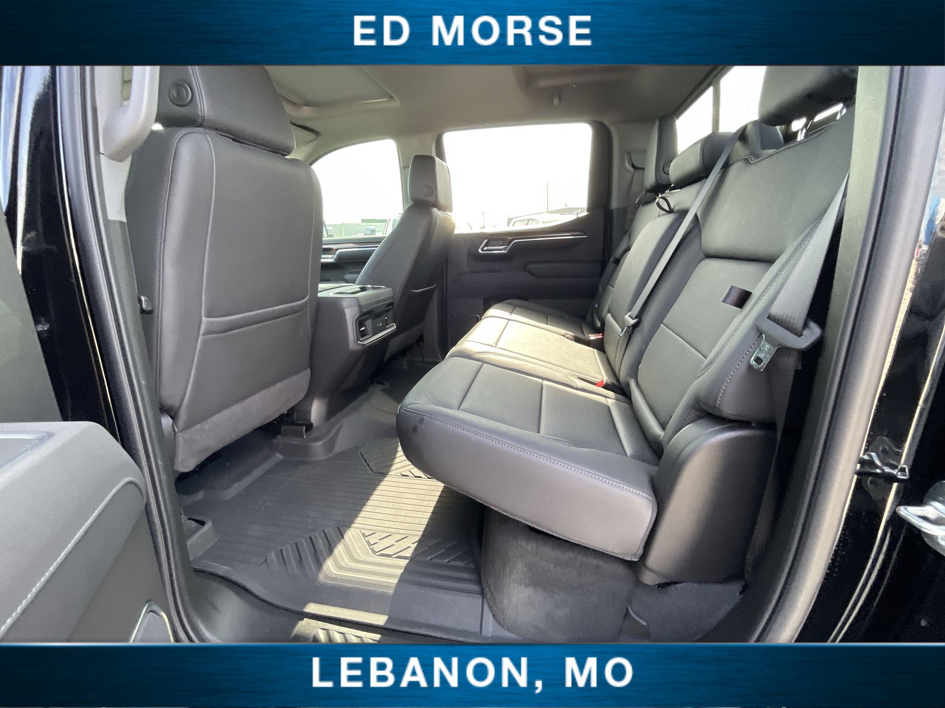 Used 2026 Chevrolet Silverado 1500 LT Trail Boss w/ LT Trail Boss Premium Package AWD/4WD image 24