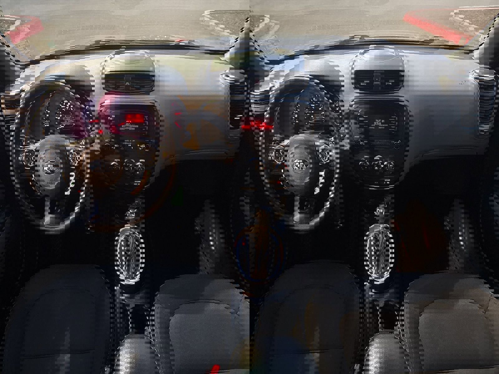 Used 2014 Kia Soul + FWD image 18