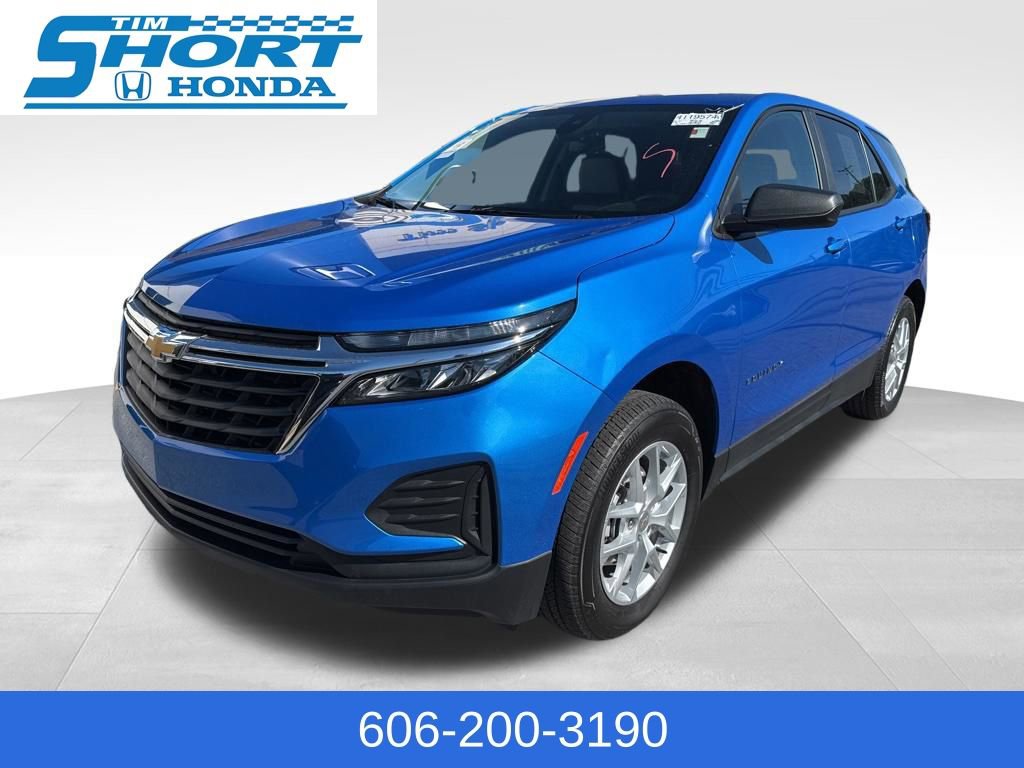 Used 2024 Chevrolet Equinox LS w/ LS Convenience Package AWD/4WD image 1