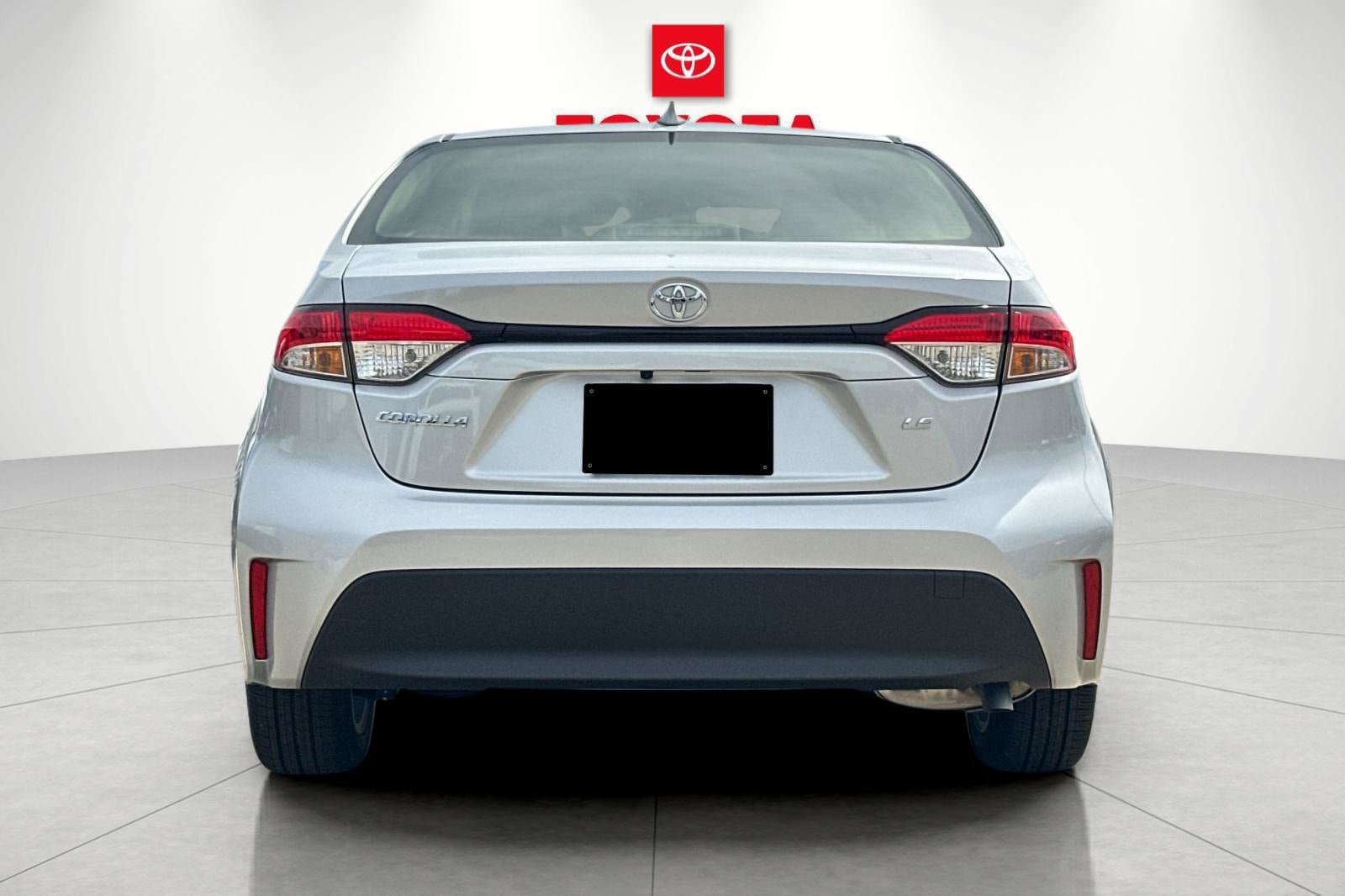 New 2027 Toyota Corolla LE FWD image 4
