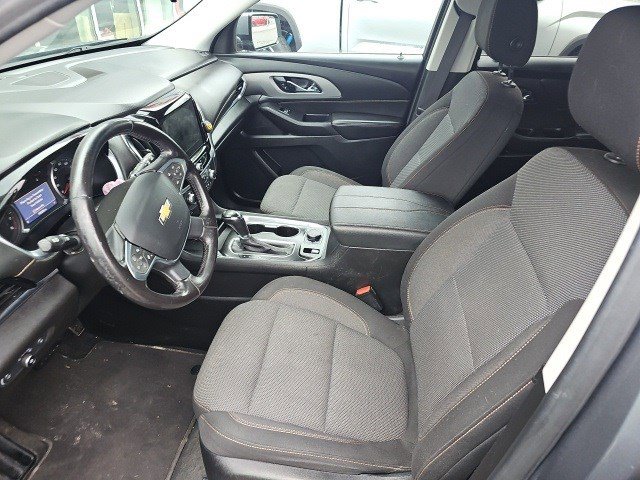 Used 2020 Chevrolet Traverse LT image 27